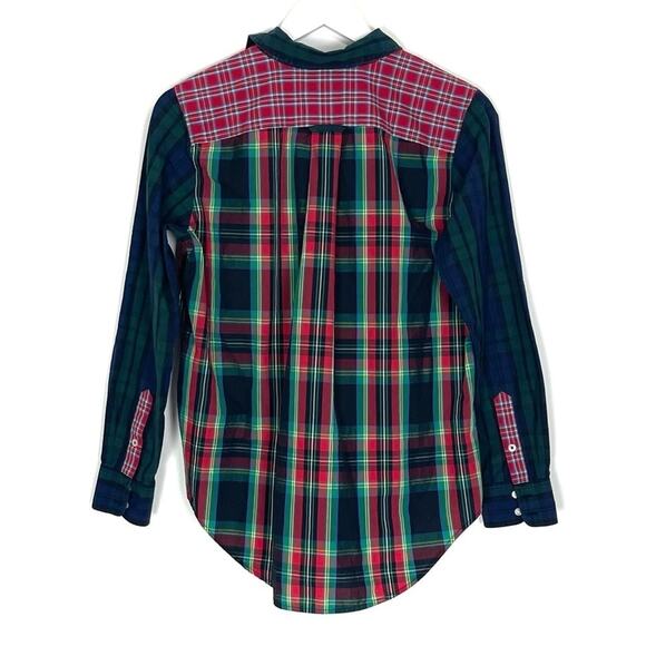 Vineyard Vines Holiday Plaid Party Relaxed Button Down Shirt - Picture 7 of 12
